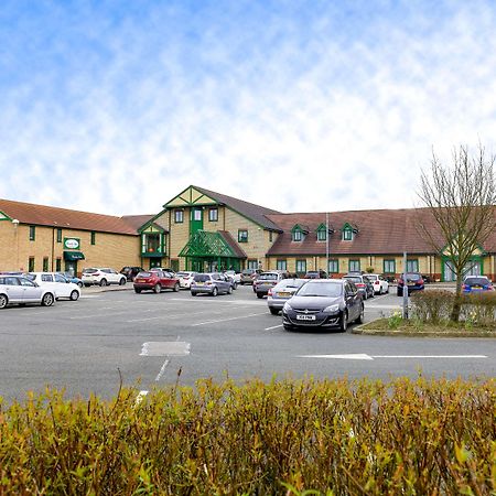 Best Western Plus Bentley Hotel, Leisure Club & Spa Thorpe on the Hill  Экстерьер фото