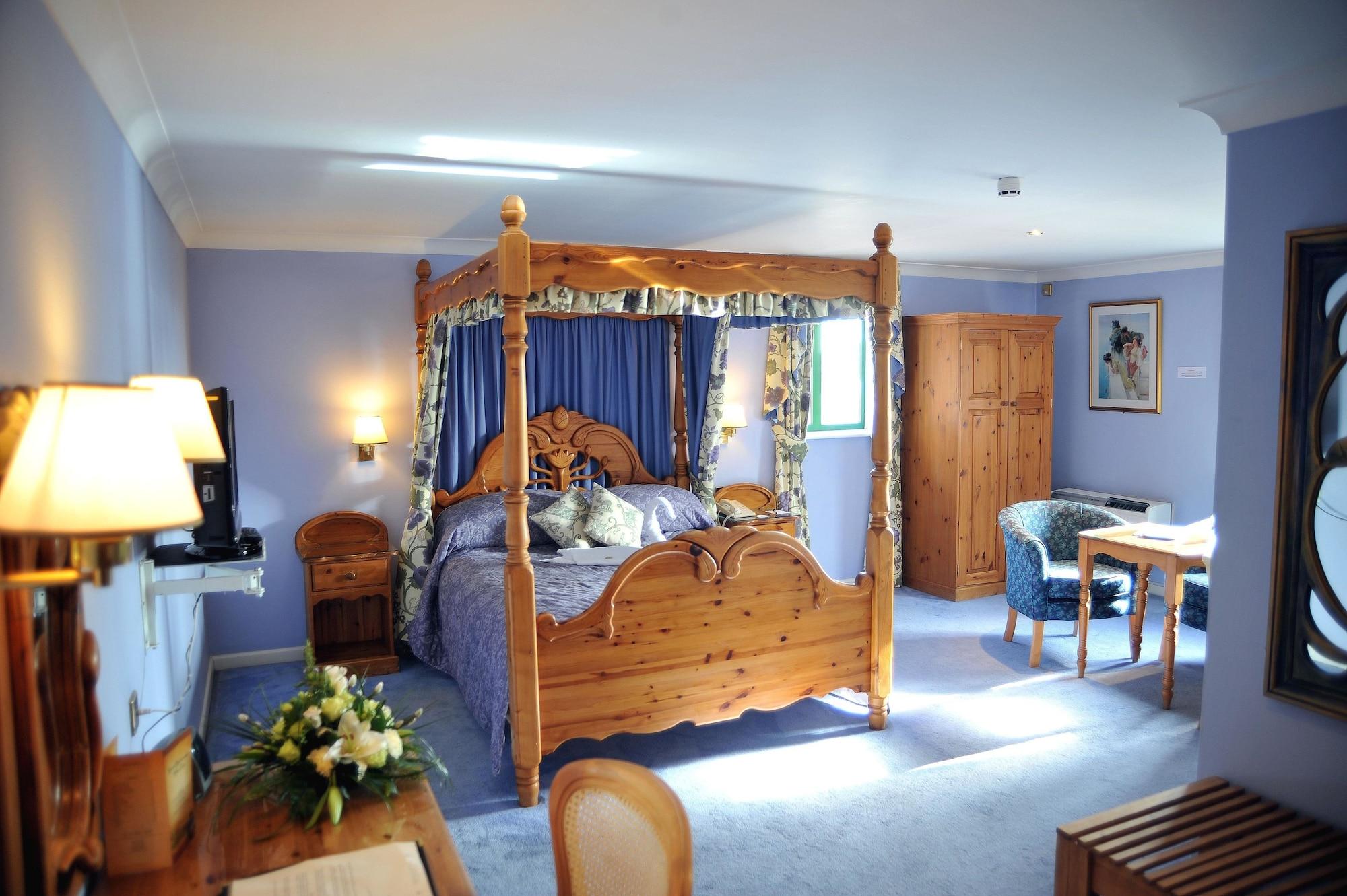Best Western Plus Bentley Hotel, Leisure Club & Spa Thorpe on the Hill  Экстерьер фото