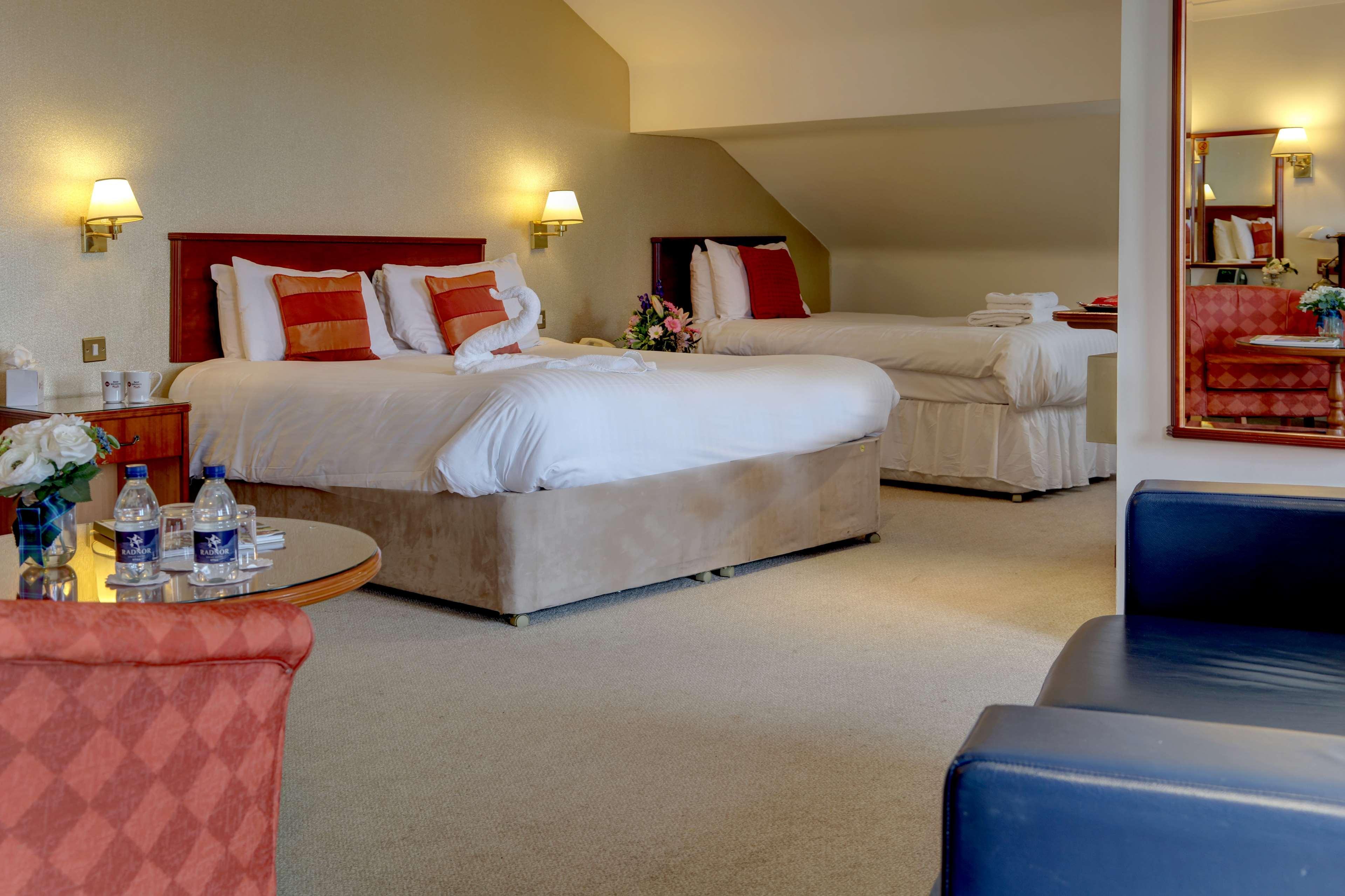 Best Western Plus Bentley Hotel, Leisure Club & Spa Thorpe on the Hill  Экстерьер фото