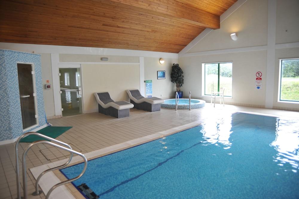 Best Western Plus Bentley Hotel, Leisure Club & Spa Thorpe on the Hill  Экстерьер фото